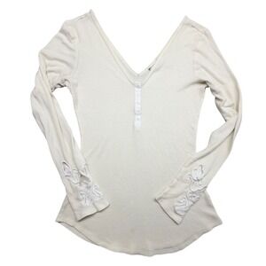 GUESS Womens Cream Waffle Knit Thermal Henley Top Soutache Cuff Detail Large y2k